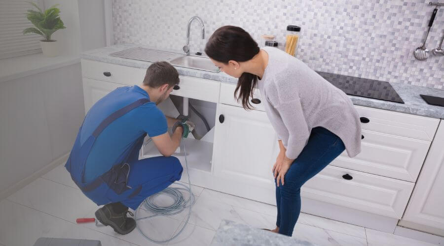 Expert burst pipe repair services in Eastlake Weir, FL